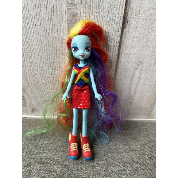 Rainbow Dash Equestria Girls Doll With Vibrant Multicolor Hair & Wings Shoes Has - Picture 1 of 4